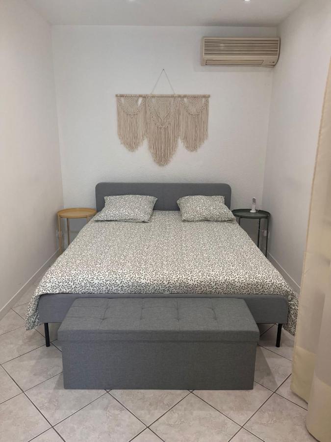 Le Mini Loft Familial Appartement Carqueiranne Buitenkant foto